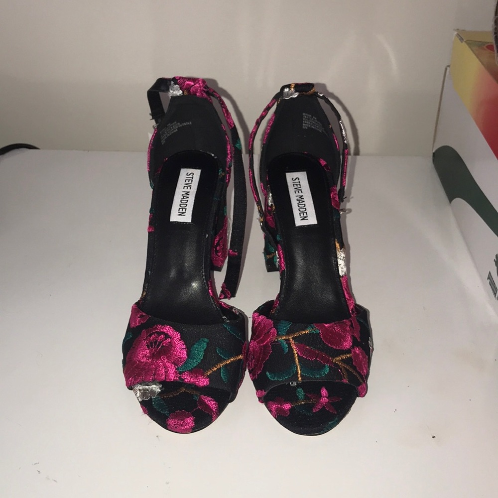 Steve Madden heels